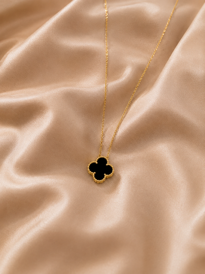 Clover necklace